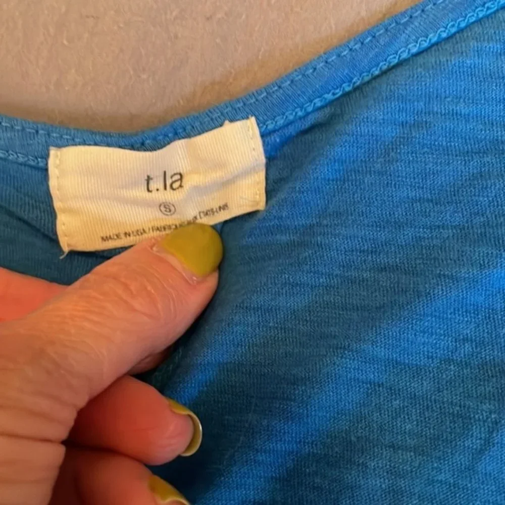 Anthropologie t.la blue tie front tank size small